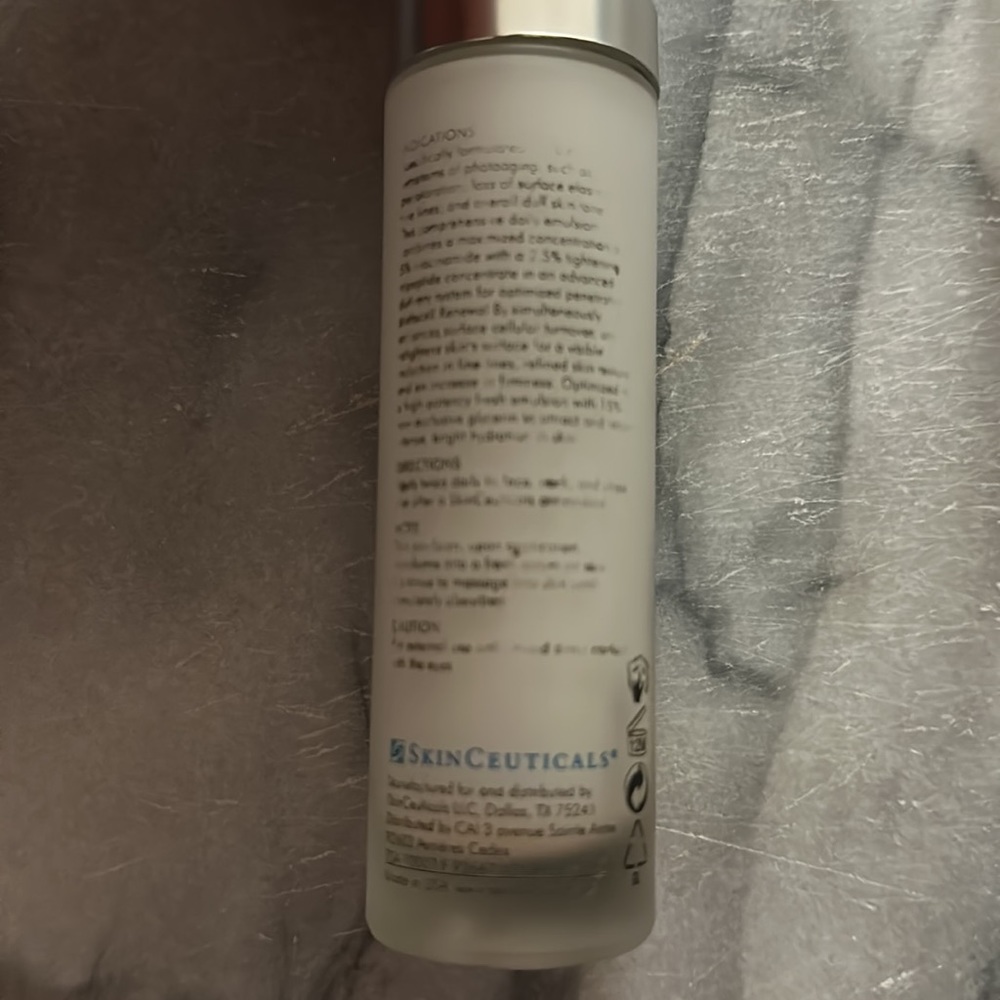 SkinCeuticals Metacell Renewal B3 - Picture 2 of 5